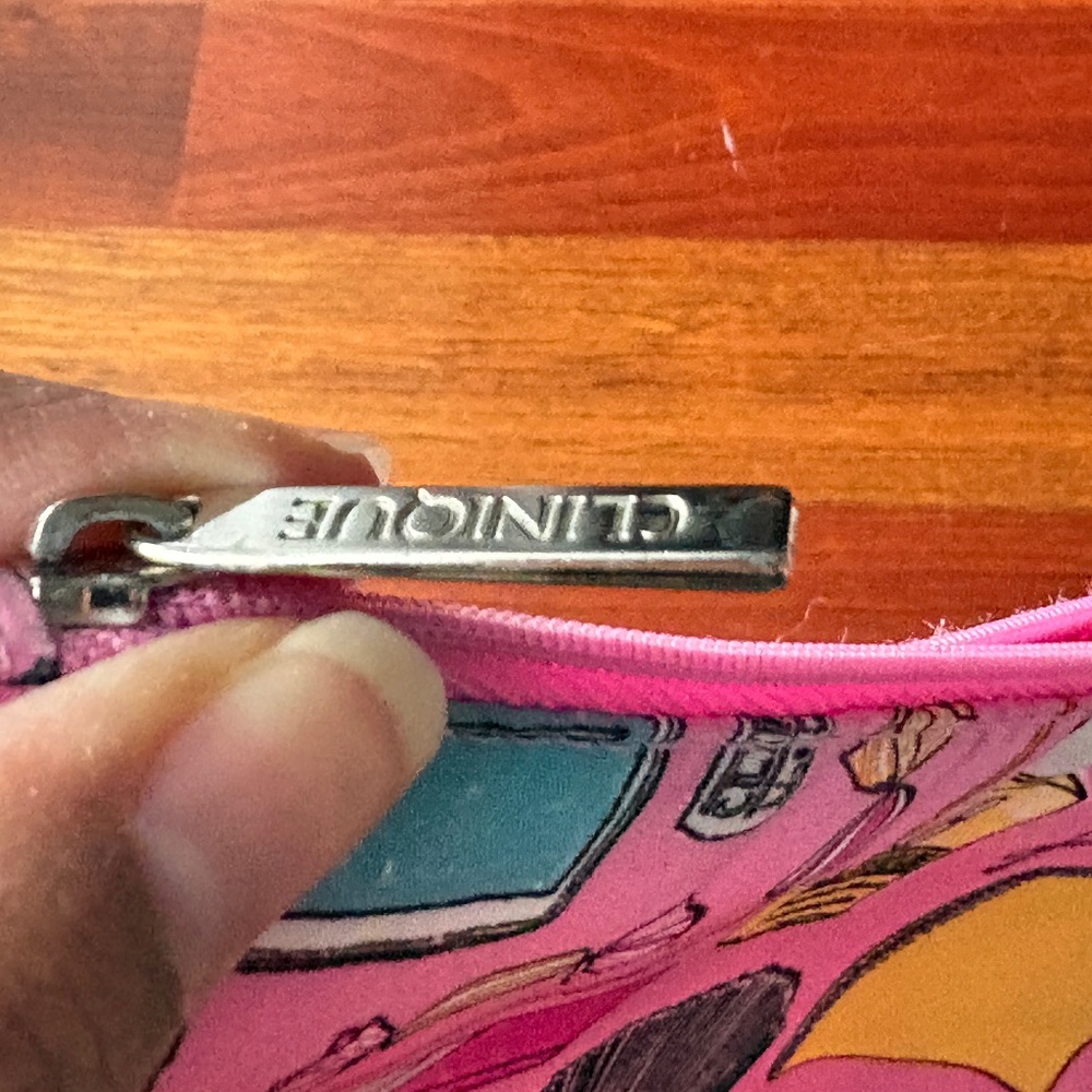 Clinique "Bag of Tricks" Cosmetic Bag - Picture 3 of 7